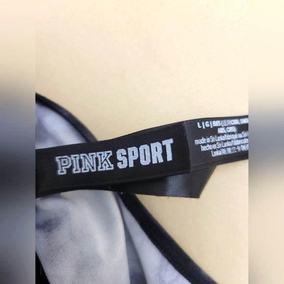 VS PINK Sport - Tie Dye One Shoulder Sports Bra. Size Large. EXCELLENT Condition - Picture 4 of 4